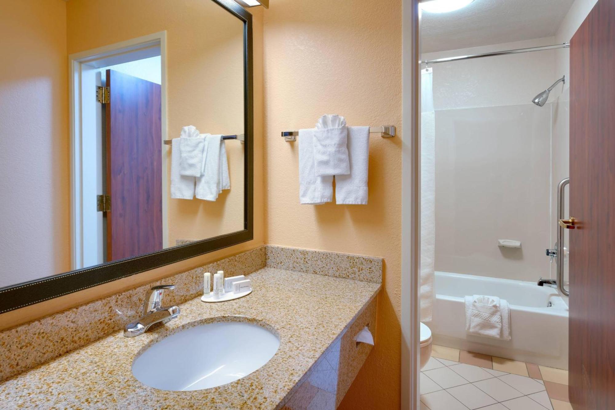 Fairfield Inn By Marriott Прово Екстериор снимка