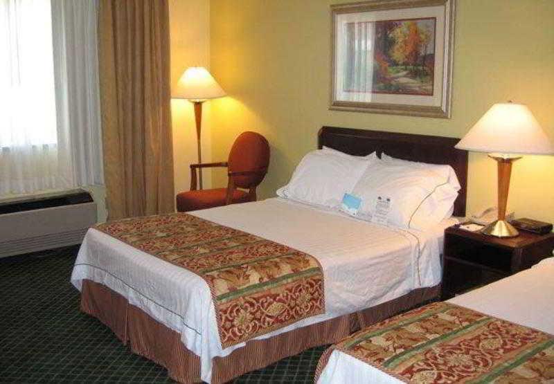 Fairfield Inn By Marriott Прово Стая снимка